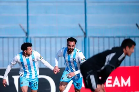   بيراميدز يضرب الجونة بثلاثية ويتأهل لربع نهائي كأس مصر (فيديو)